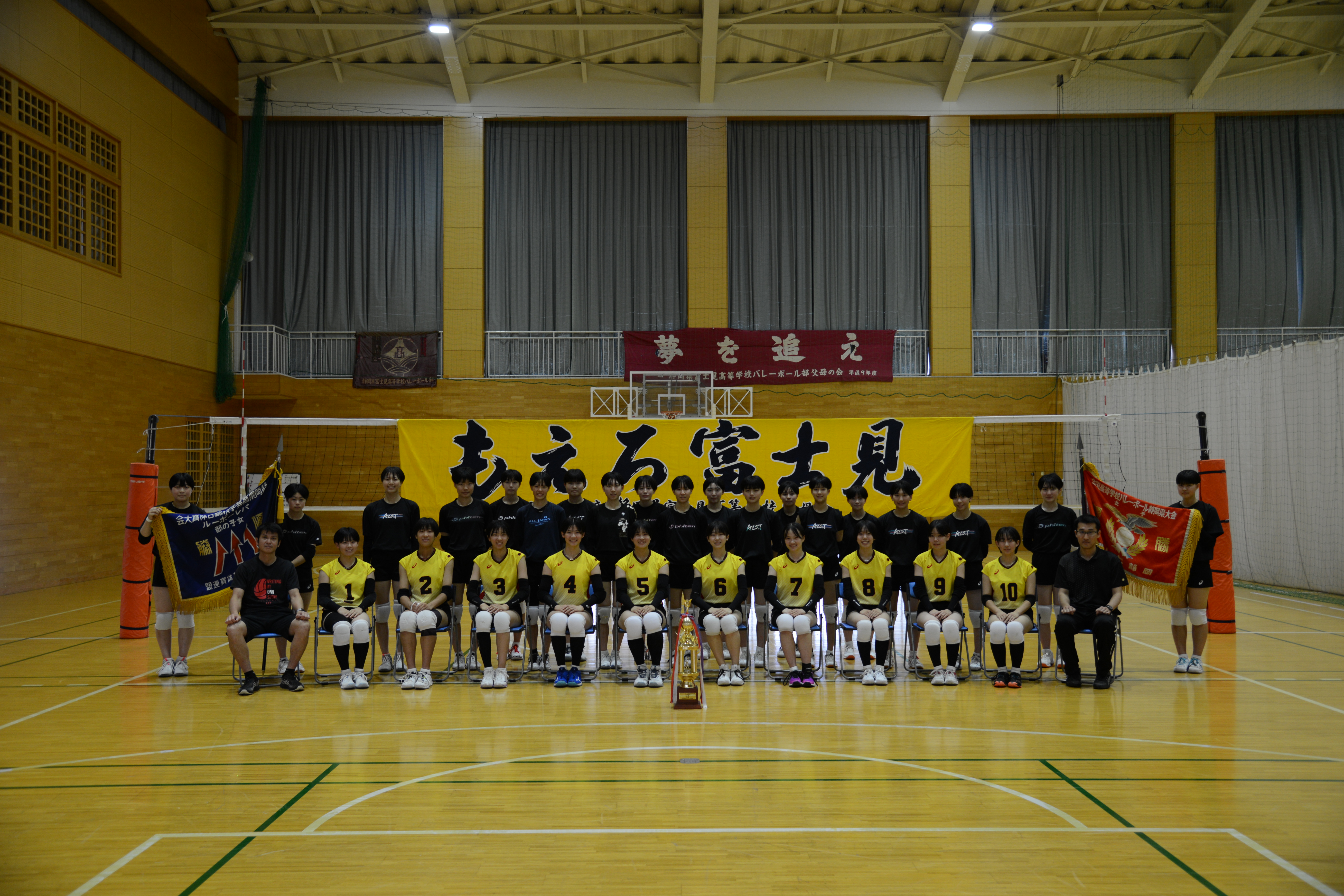 女子バレーボール部